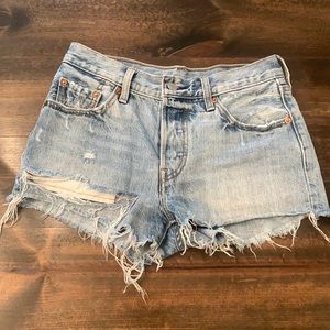 Levi Jean Shorts